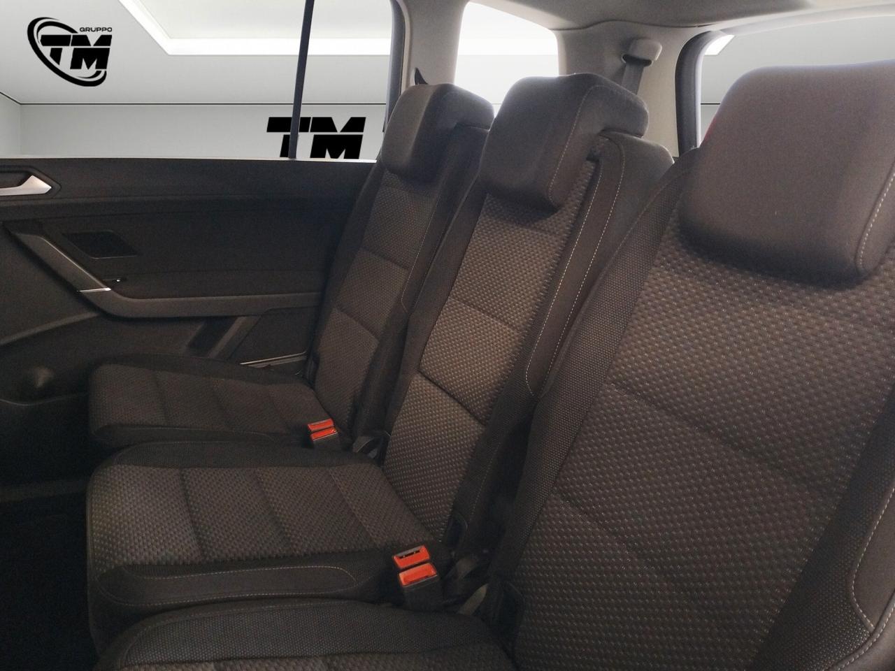 Volkswagen Touran 2.0 TDI 150 CV SCR DSG Comfortline BlueMotion Tech. - 7 POSTI