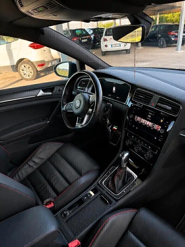 Volkswagen Golf GTI Performance 2.0 245 CV TSI DSG 5p. BMT