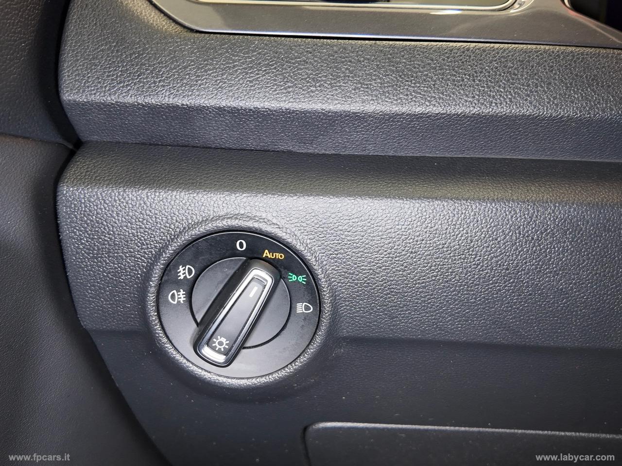 VOLKSWAGEN T-Roc 2.0 TDI SCR 150CV DSG 4MOT. R-Line