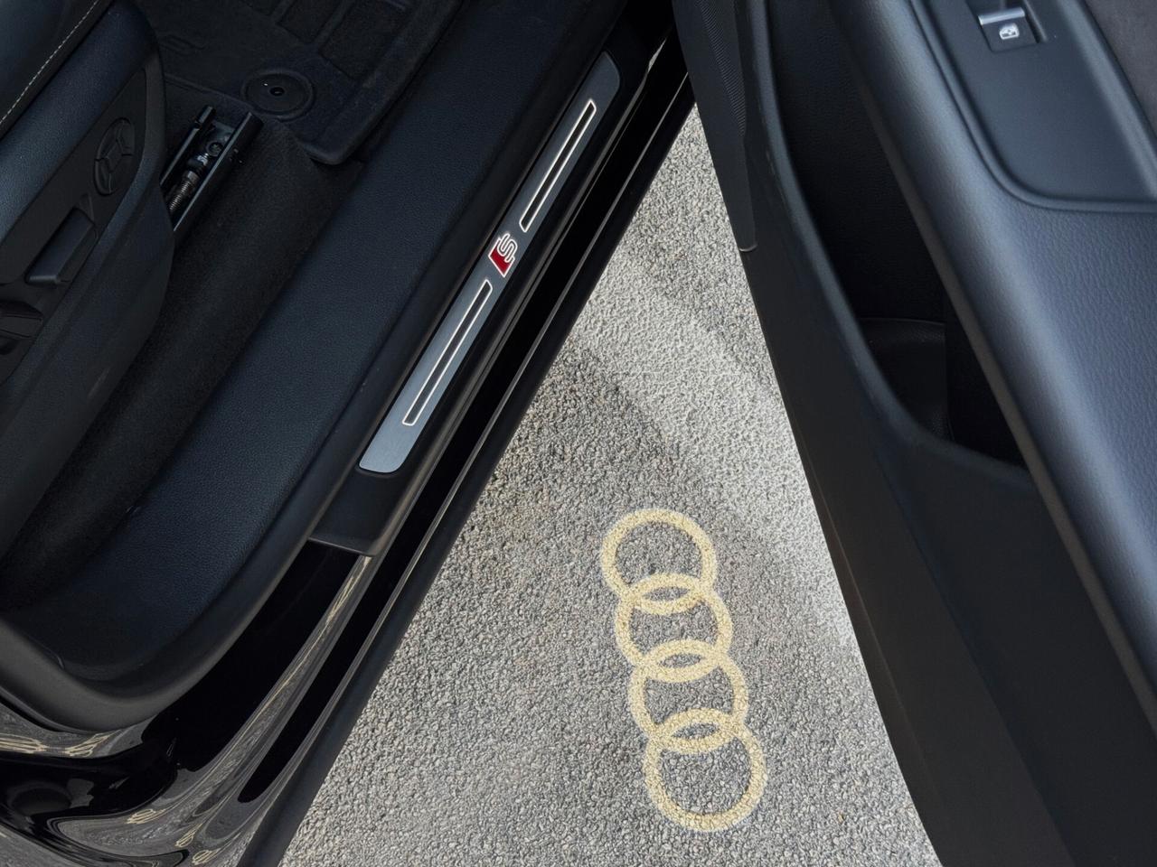 Audi Q8 50 TDI MHEV S line Plus Quatt 286CV TETTO