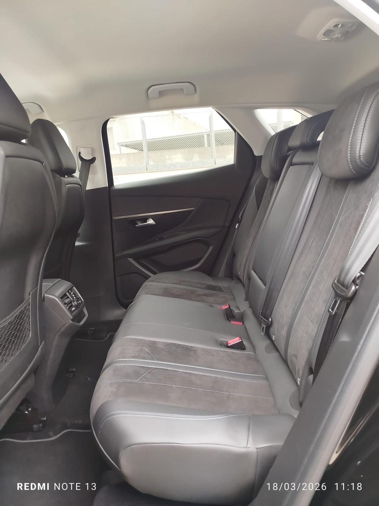 Peugeot 3008 BlueHDi 130 S&S Crossway