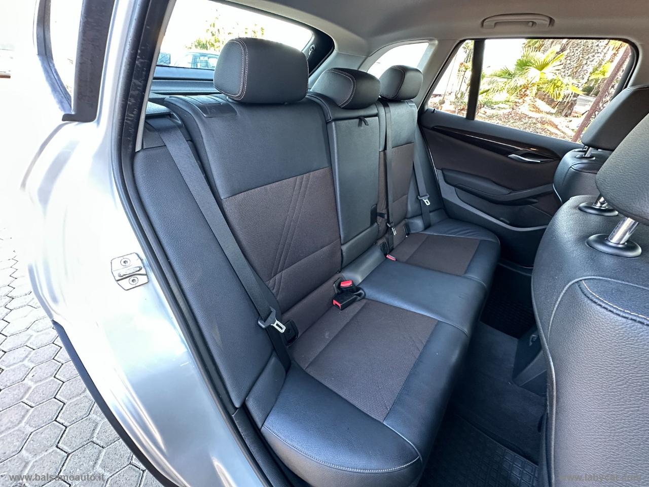 BMW X1 sDrive18d X Line