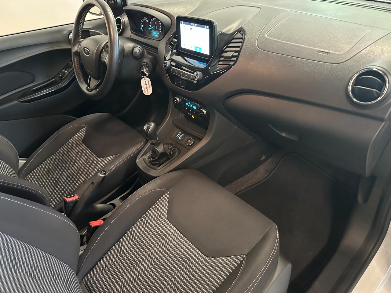 Ford Ka+ 1.2 Ultimate 85cv - neopatentati