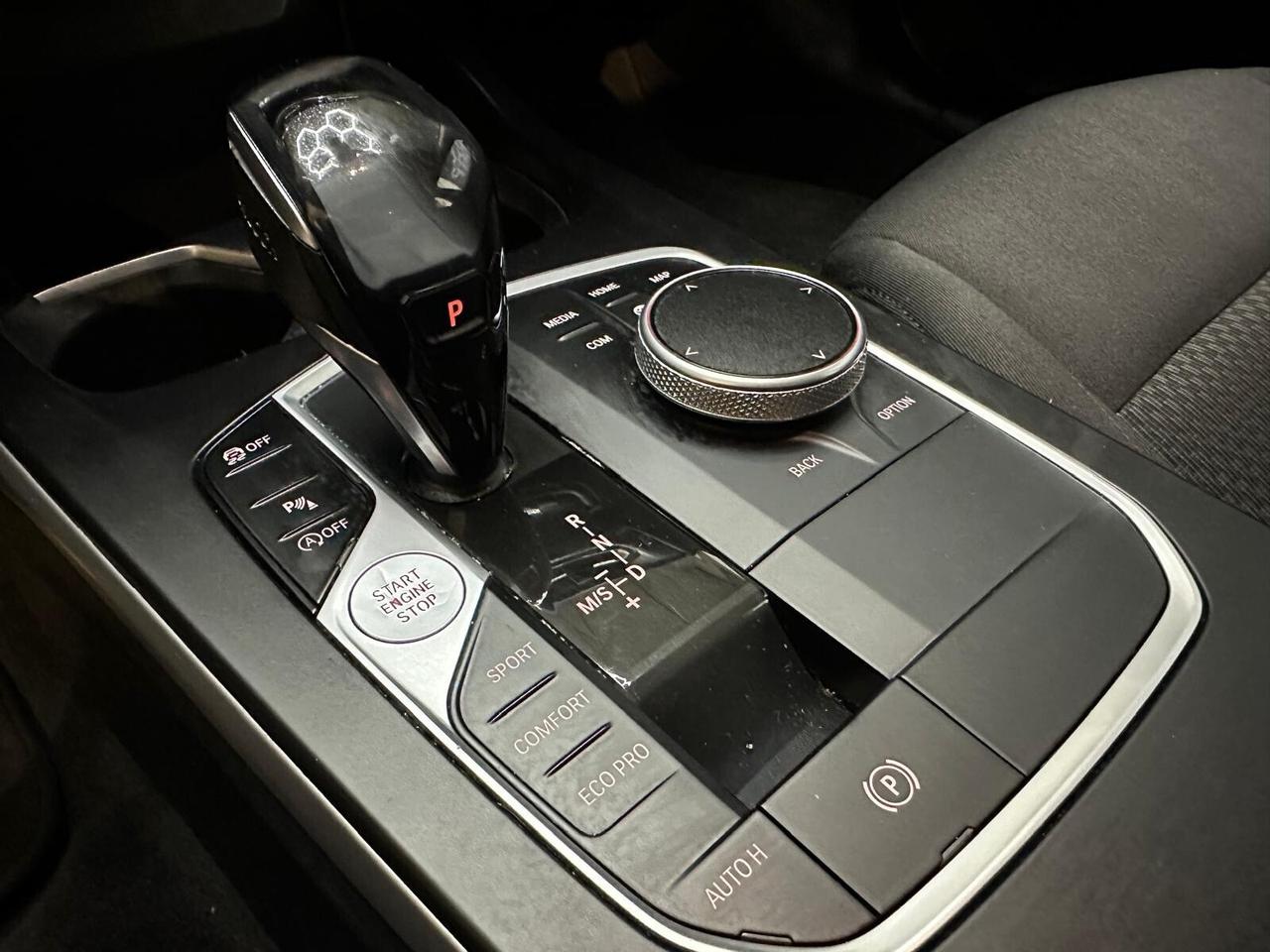 Bmw 116d 5p. Business