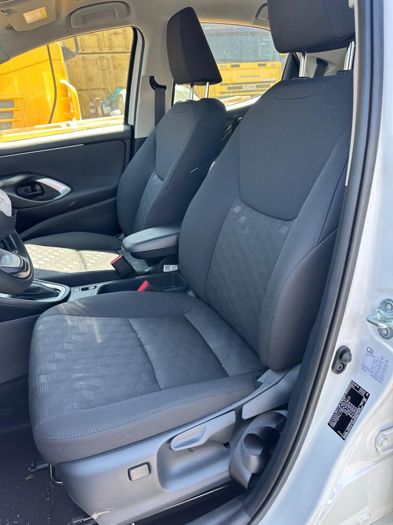 Toyota Yaris 1.5 Hybrid INCIDENTATA
