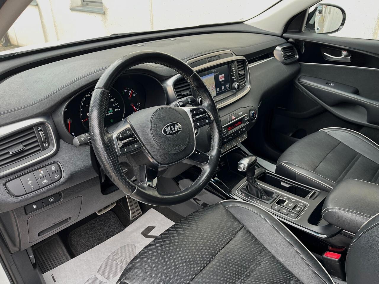 Kia Sorento 2.2 CRDi AWD Rebel GT-LINE (full optional)