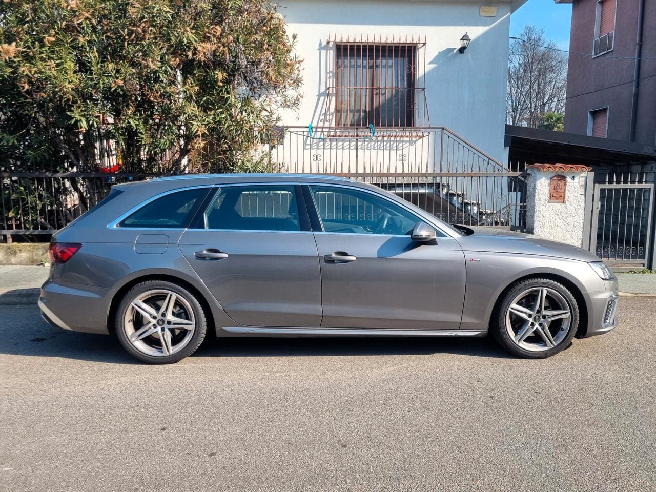 Audi A4 Avant 35 TDI/163 CV S tronic S line edition