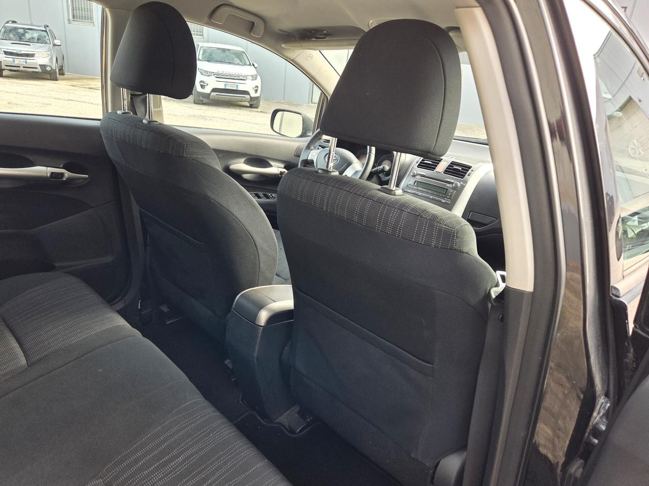 Toyota Auris 2.0TDI D-4D SOL -SOLI KM65.000-