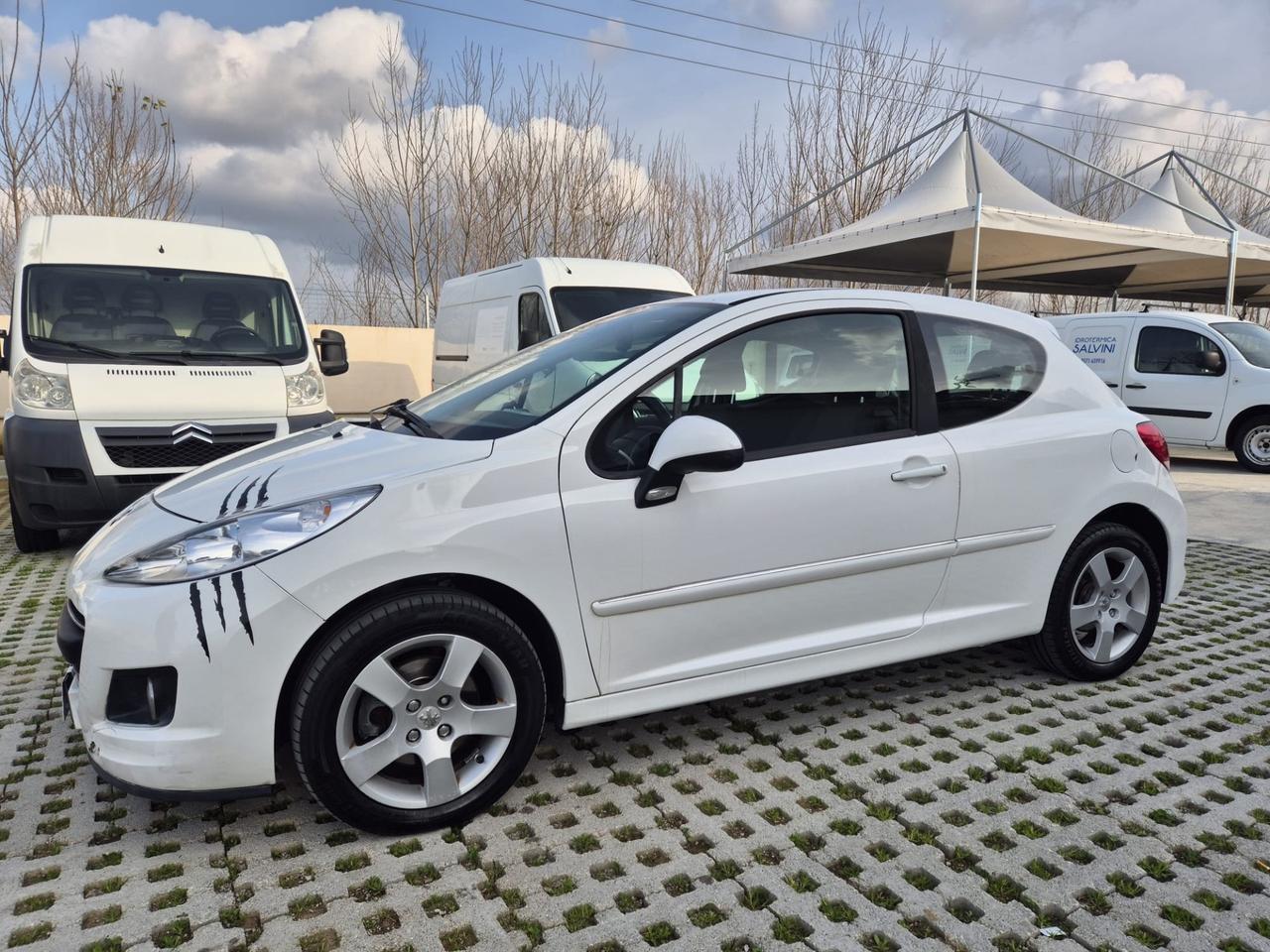 Peugeot 207 1.6 HDi 110CV 3p.