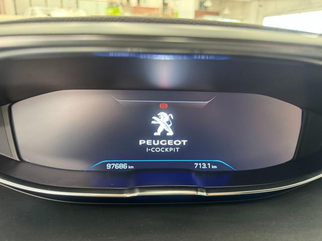 PEUGEOT 5008 BlueHDi 130 S&S EAT8 GT Line