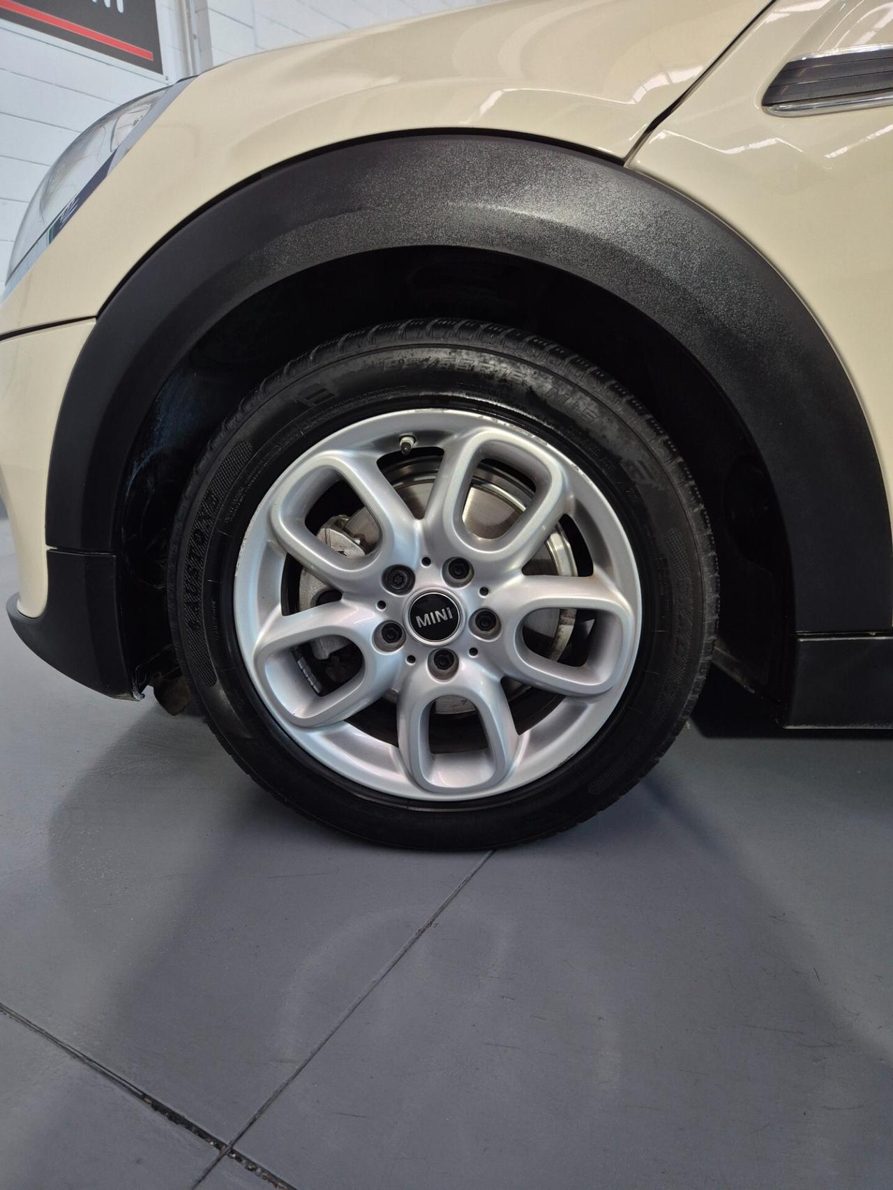 MINI One D 1.5cc 95cv Clima 1 Proprietario OK Neopatentati