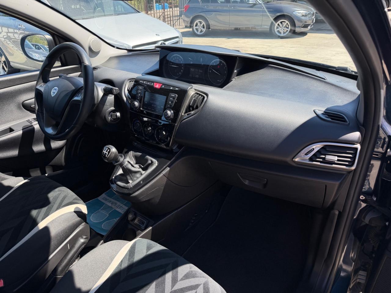 Lancia Ypsilon 1.2 69CV PLATINUM/77.000KM/2018