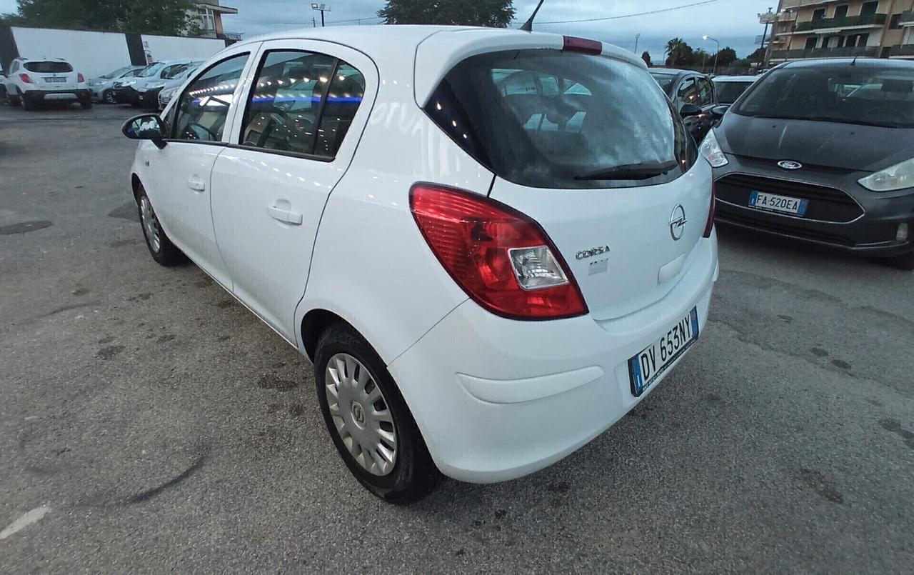 Opel Corsa 1.0 - 1 PROPRIETARIO (SI)