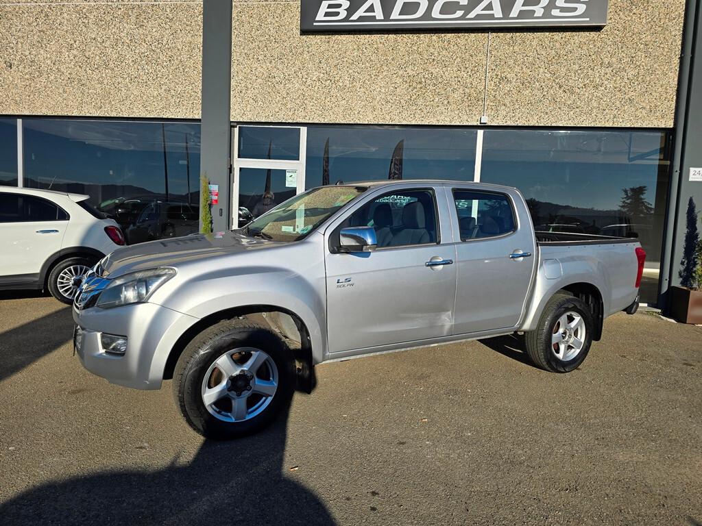Isuzu D-Max 2.5 TDI 163CV SOLAR 4WD