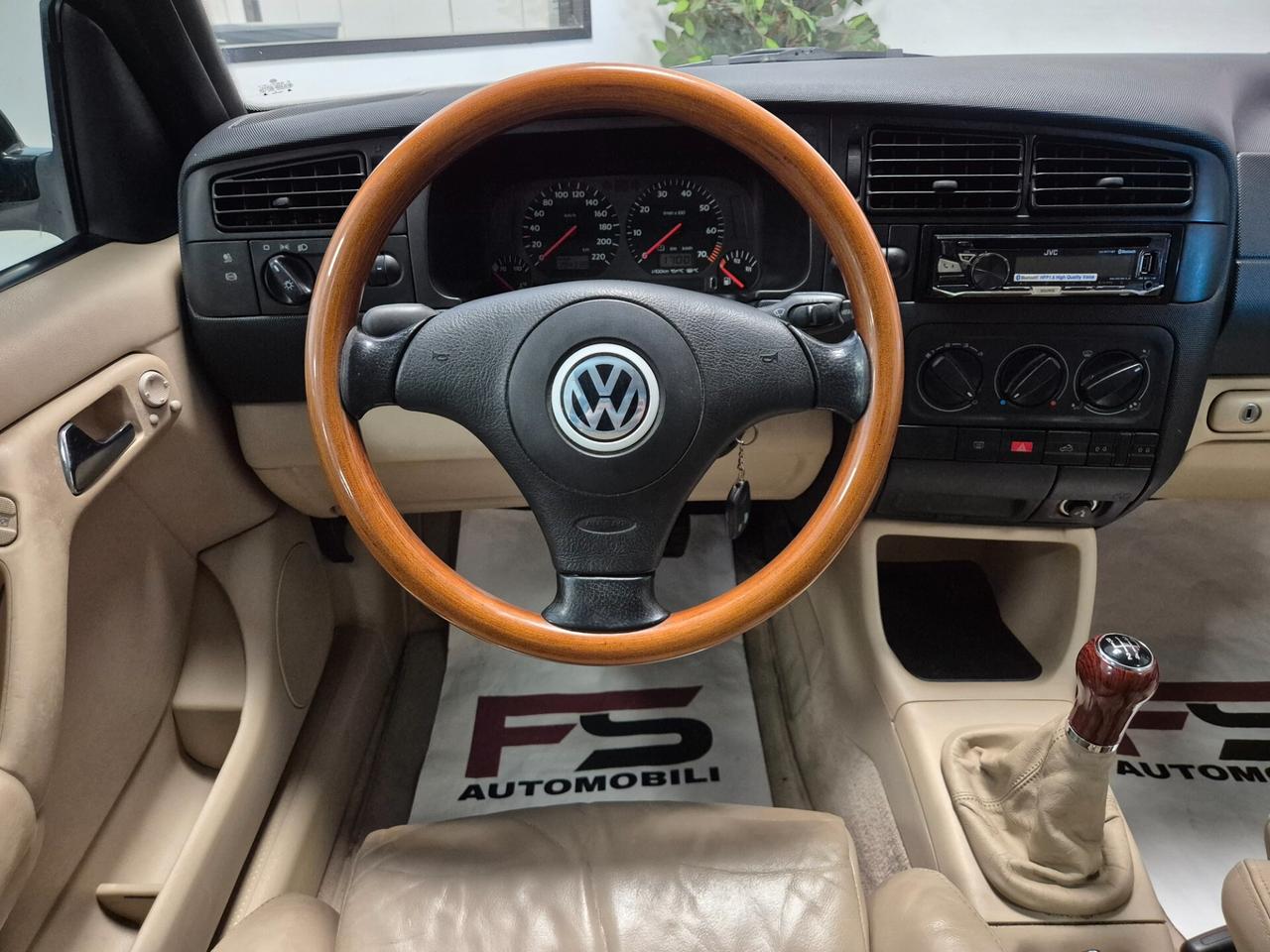 Volkswagen Golf Cabriolet 1.6 cat Karmann