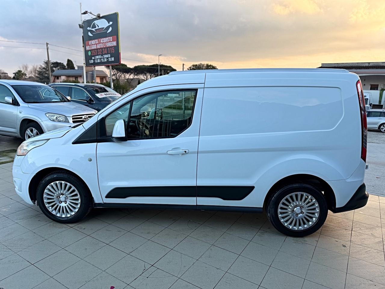 Ford Tourneo Connect 1.5 TDCi 100 CV Plus