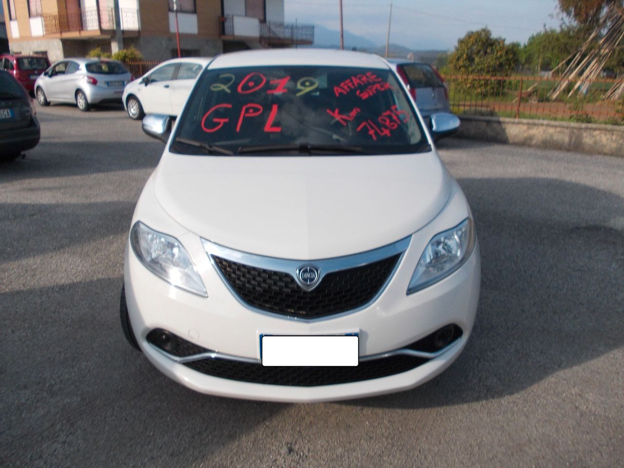 Lancia Ypsilon 12 GPL PLATINUM ECOCHIC