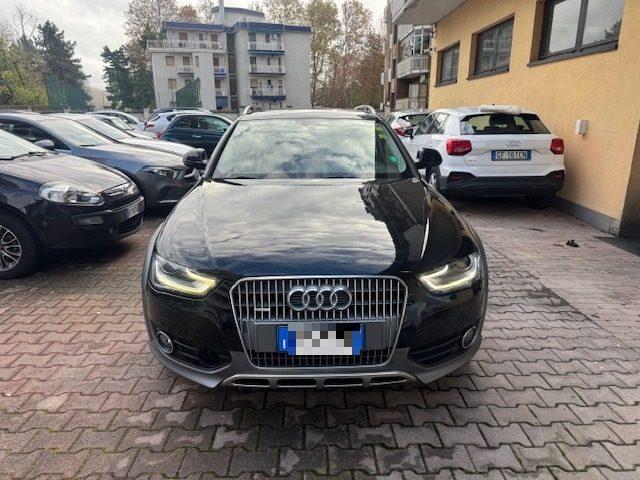 AUDI A4 allroad 2.0 TDI 190 CV cl.d. S.tr. Business