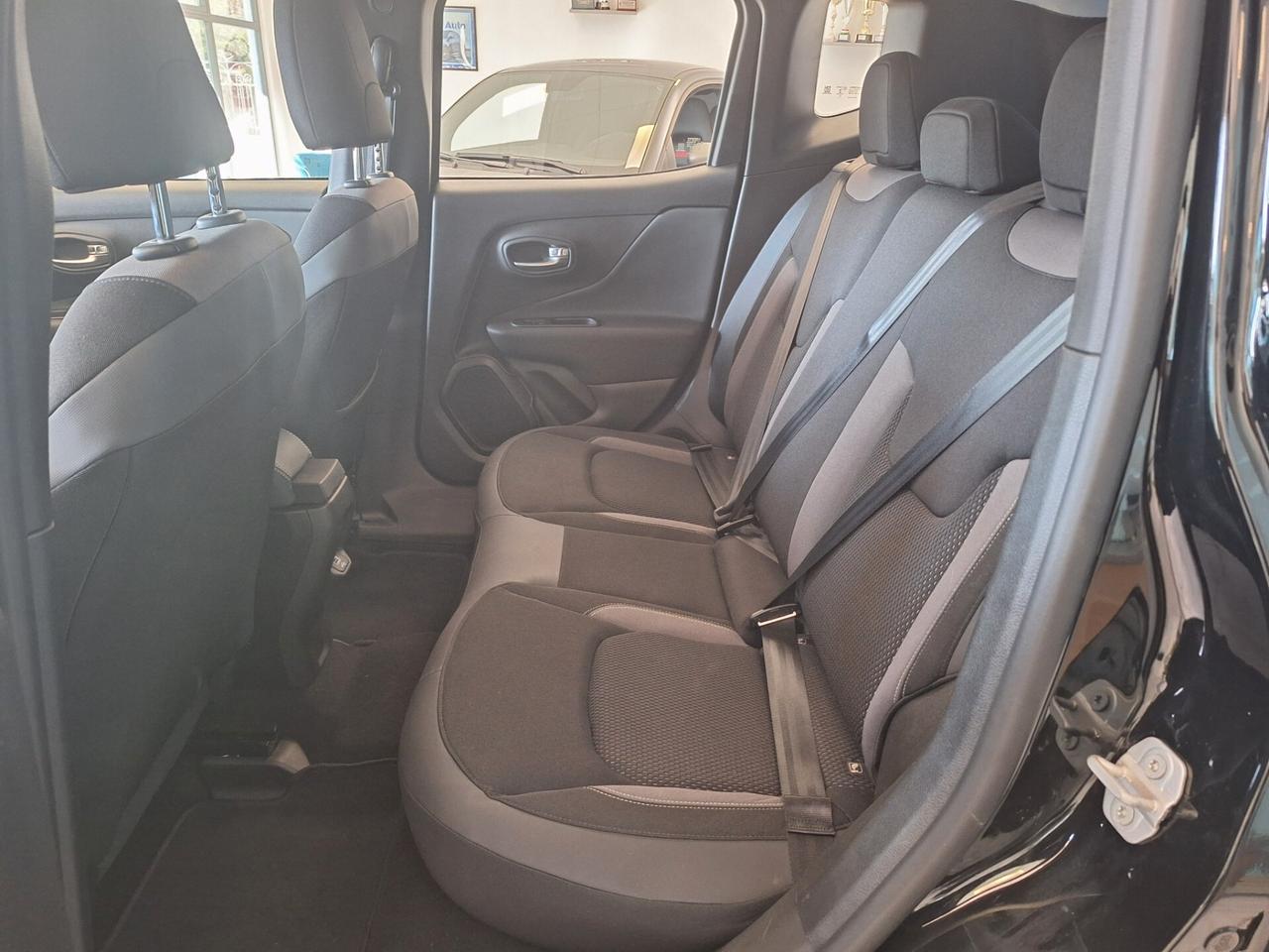 Jeep Renegade 1.5 Turbo T4 MHEV Limited