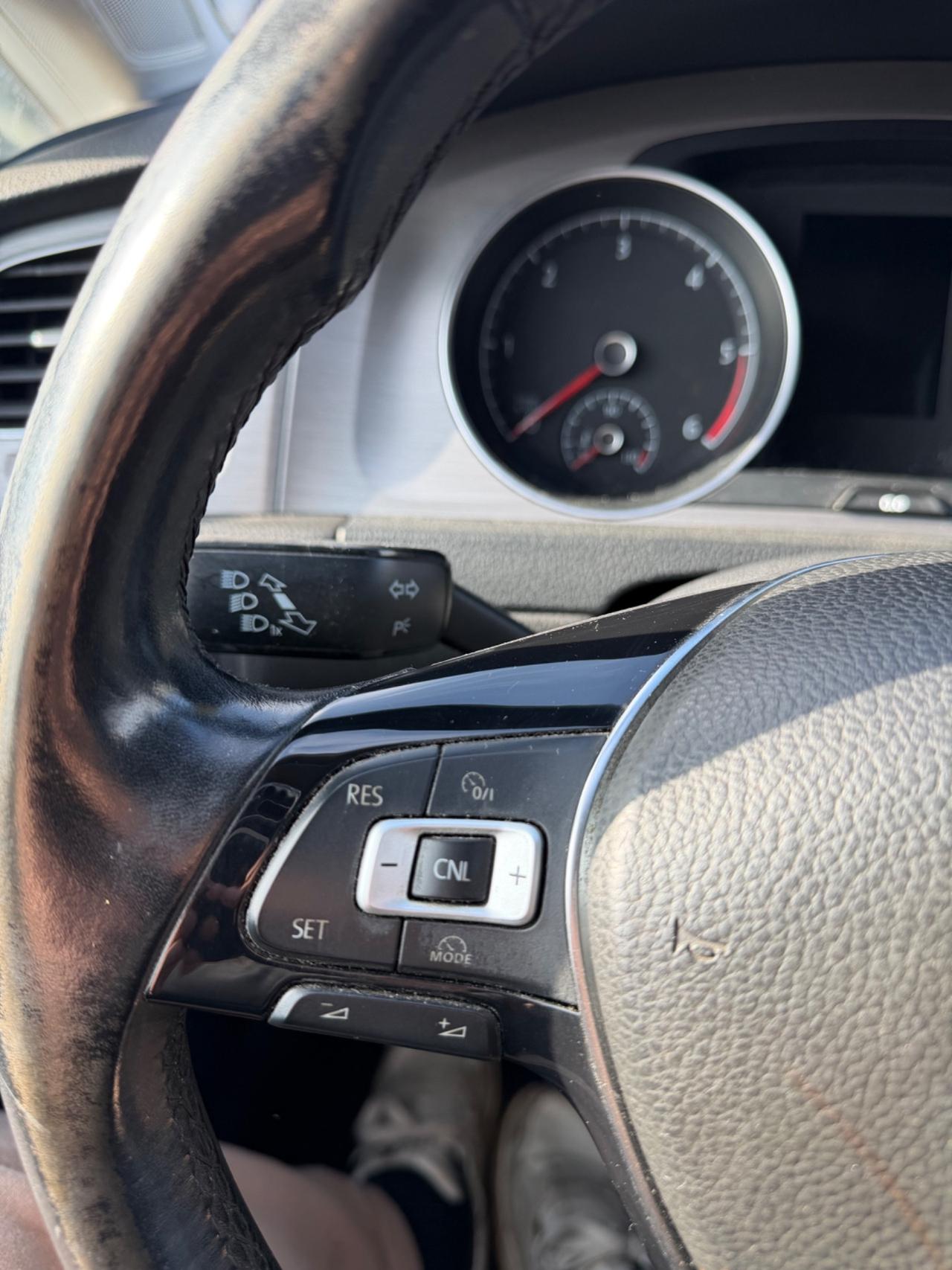 Volkswagen Golf 1.6 TDI 110 CV 5p. Highline BlueMotion Technology