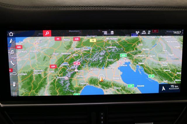 PORSCHE Cayenne 3.0 V6 "" TETTO PANORAMICO / CERCHI 21" ""