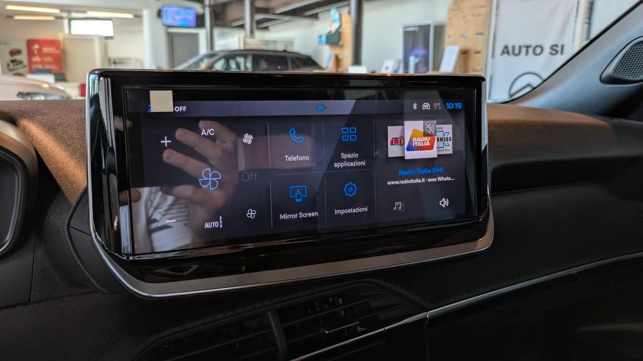 Peugeot 2008 Hybrid 145 e-DCS6 Allure