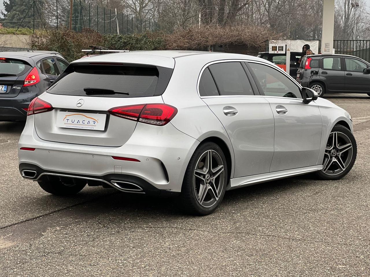 Mercedes-Benz A 180 Premium A 180 D