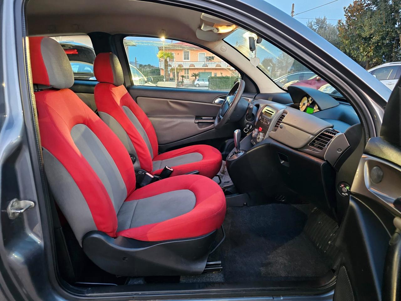 Lancia Ypsilon 1.3 Mjet cambio automatico