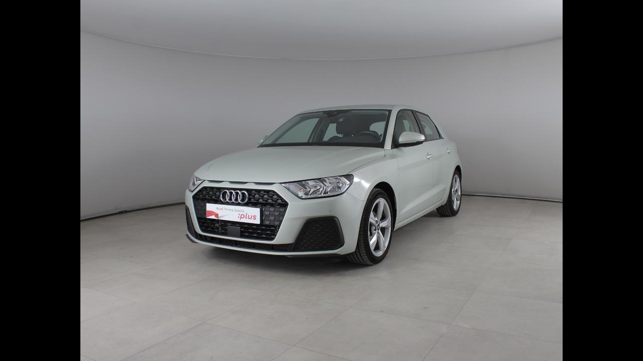 AUDI A1 II 2019 Sportback - A1 Sportback 25 1.0 tfsi Admired s-tr