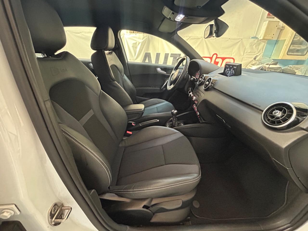 Audi A1 1.4 TFSI S line edition plus