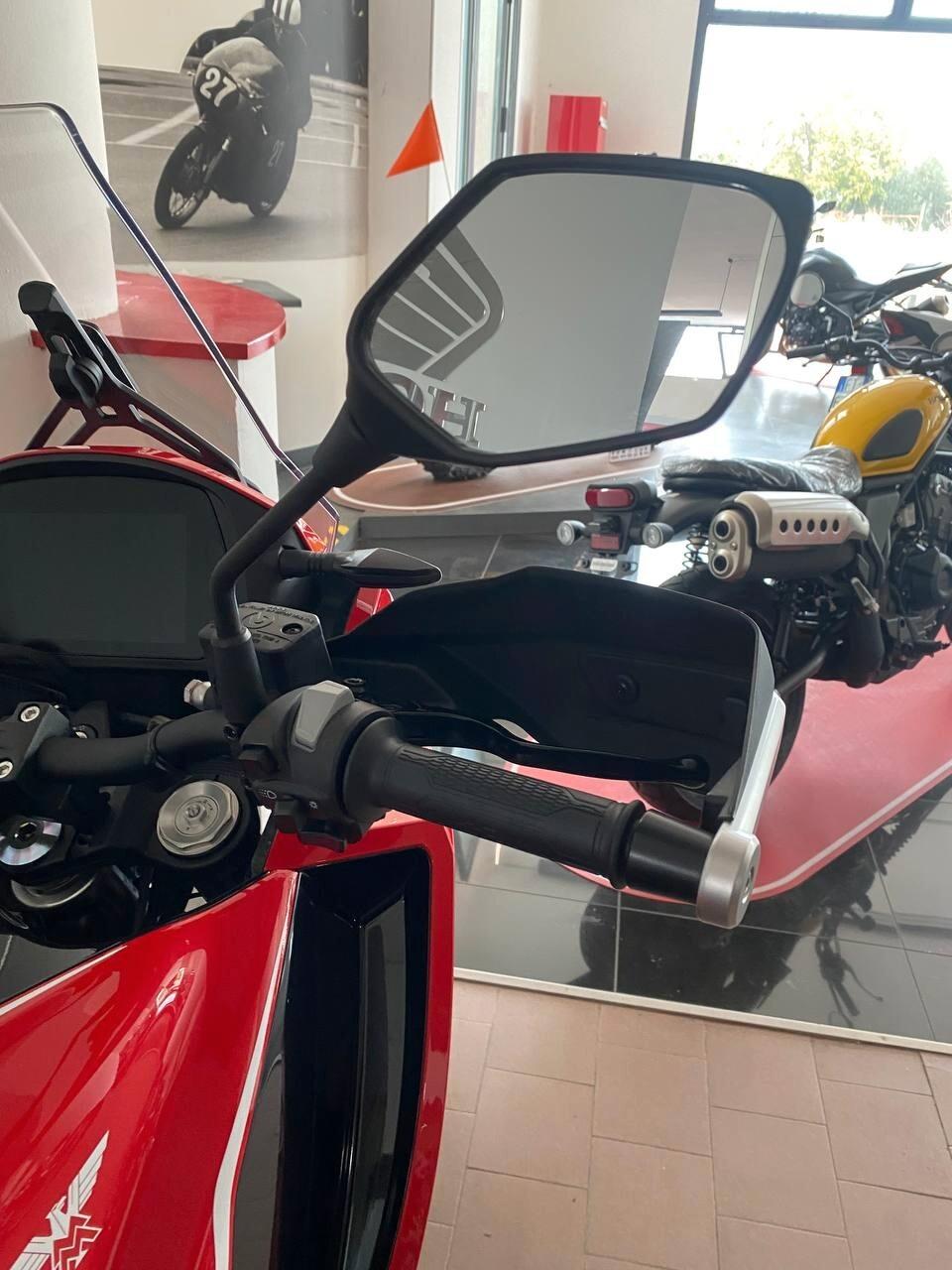 Moto Morini X-Cape 649