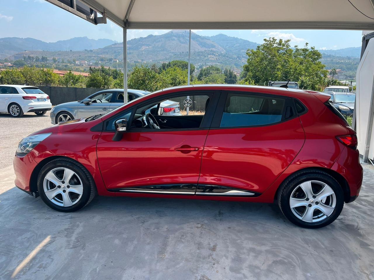 Renault Clio 1.2 75CV 5 porte Live
