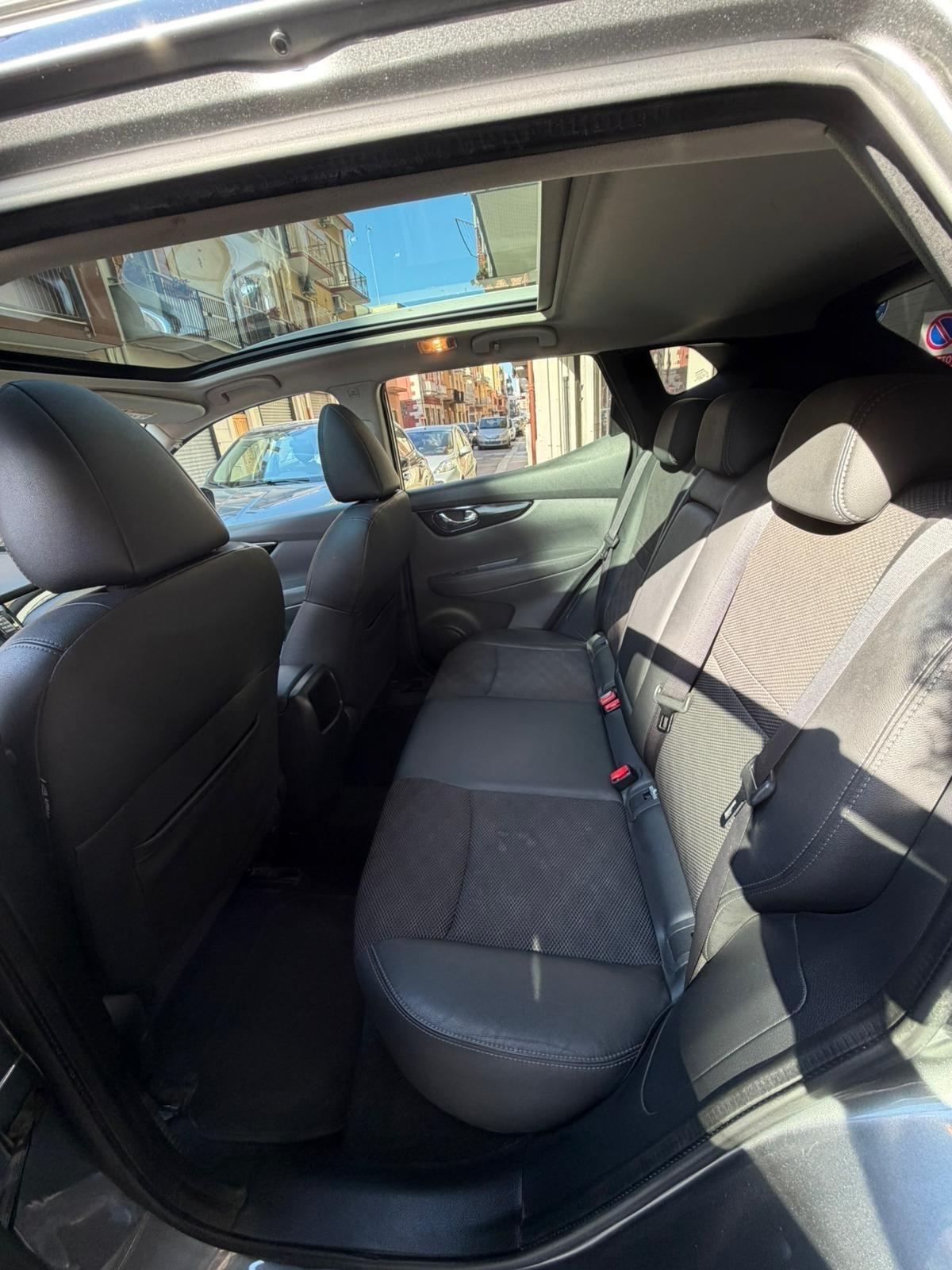 Nissan Qashqai 1.6 dCi 2WD Tekna