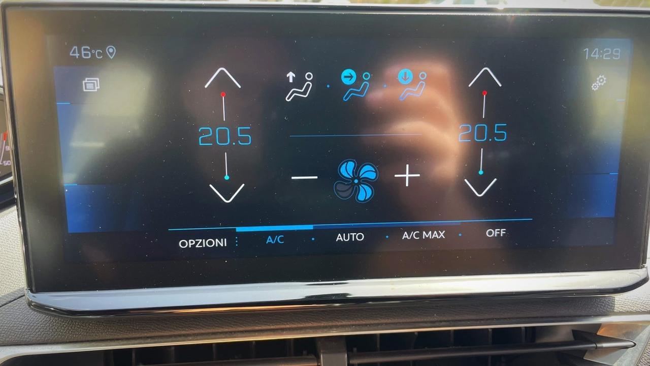 Peugeot 3008 1.5 Hdi Business EAT8 - 2021