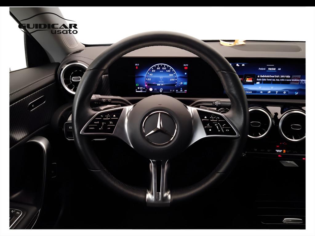 Mercedes-Benz CLA Sh.Brake - X118 2023 - CLA Shooting Brake 180 d Progressive Advanced auto