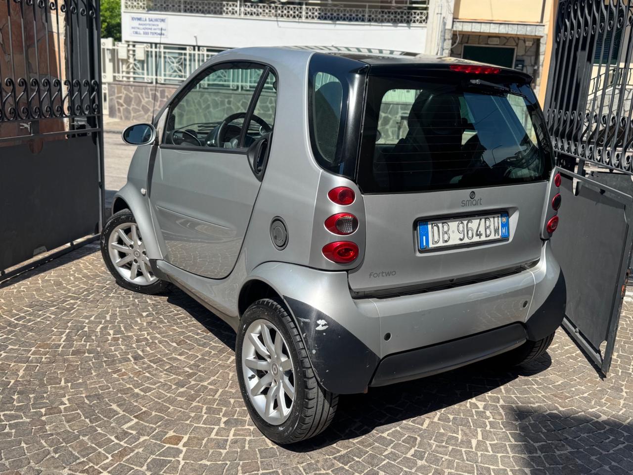 Smart ForTwo 700 coupé grandstyle (45 kW)
