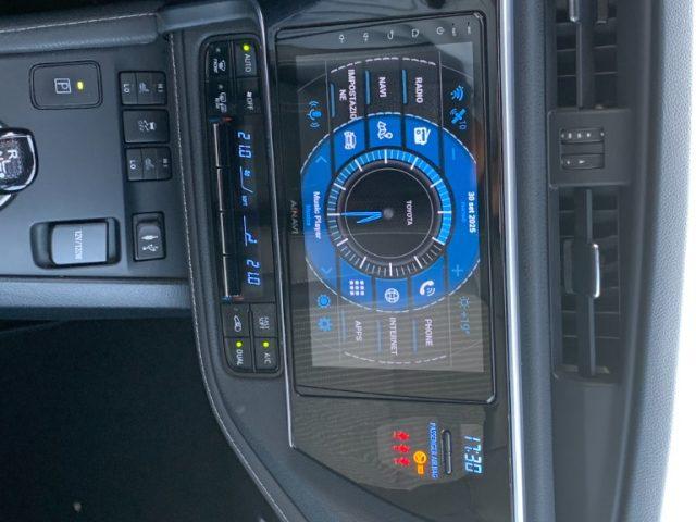 TOYOTA Auris 1.8 Hybrid Lounge