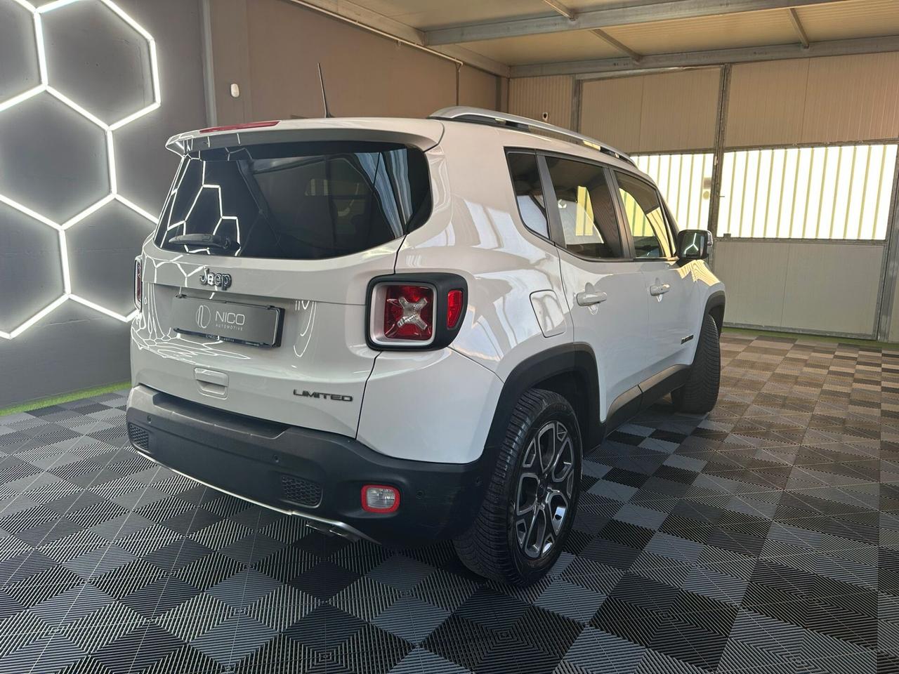 Jeep Renegade 1.6 Mjt DDCT 120 CV Longitude