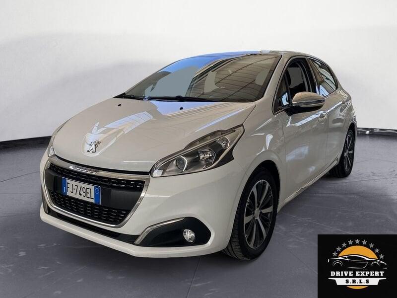 Peugeot 208 PureTech 82 5p. GPL Allure