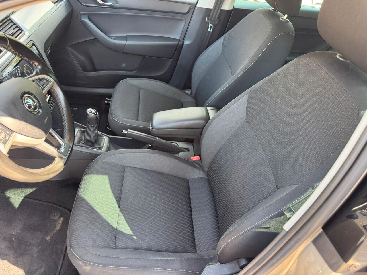 Skoda Rapid 1.6 TDI 115 CV Design Edition
