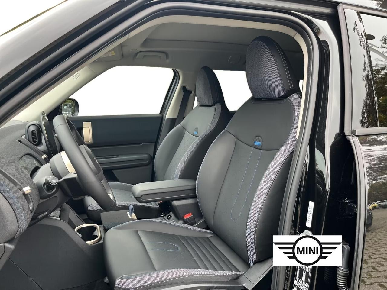 Mini Countryman C Autom. / PANORAMA / r18 / LED / PELLE