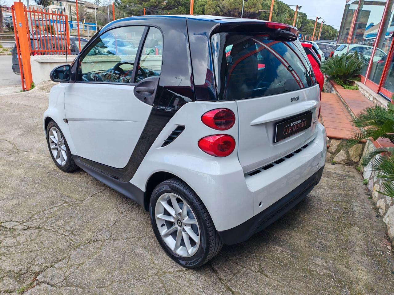 Smart Fortwo 1,0 benzina 02/2014 Cv70 Passion