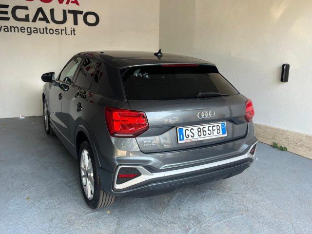 AUDI Q2 30 TDI S line Edition