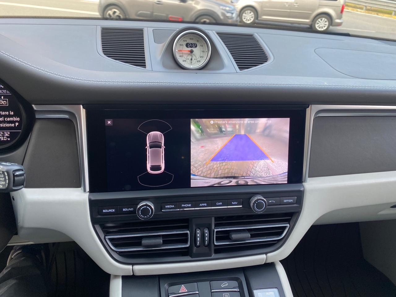 Porsche Macan 2.0 pdk GESSO TETTO 21” FULL