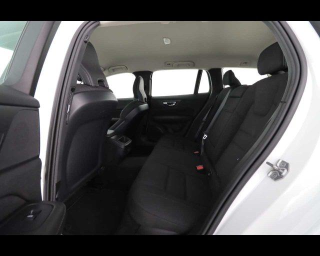 VOLVO V60 D3 Geartronic Momentum Business