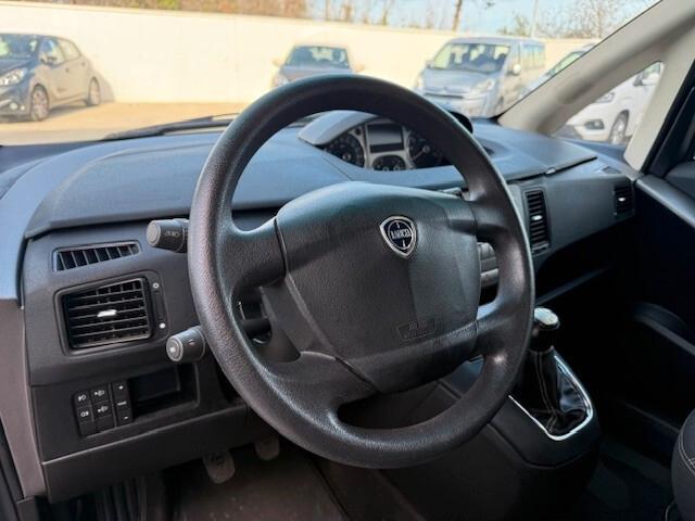 Lancia MUSA 1.3 Mjt 95 CV Gold 2012