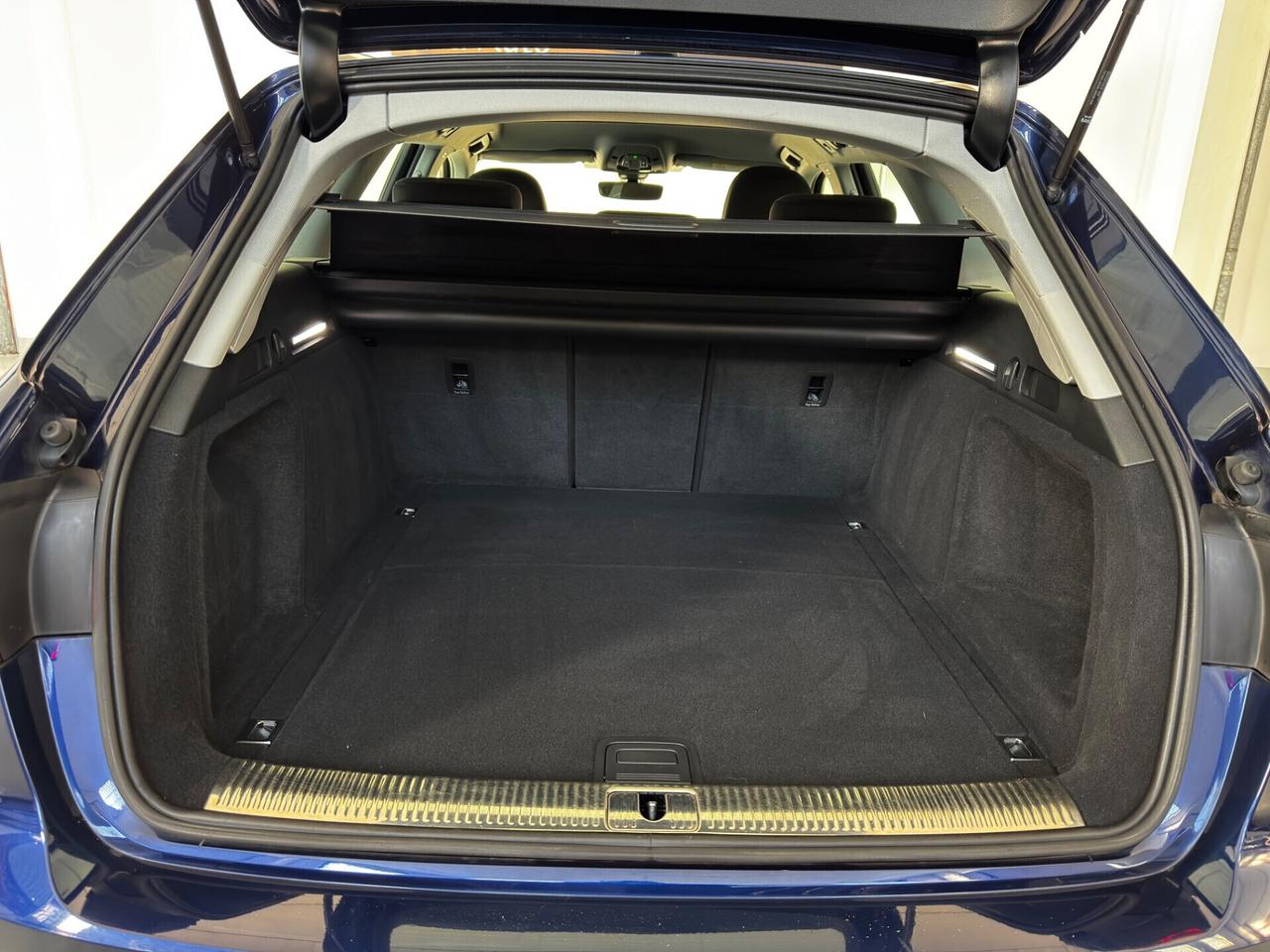 Audi A4 Avant 35 TDI/163 CV S tronic Business Advanced