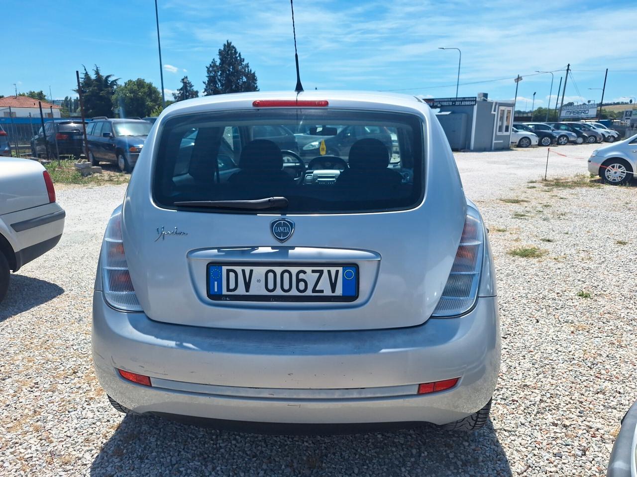 LANCIA YPSILON 2010 GPL 77CV NEOPATENTATI PIENO 24€ 400KM