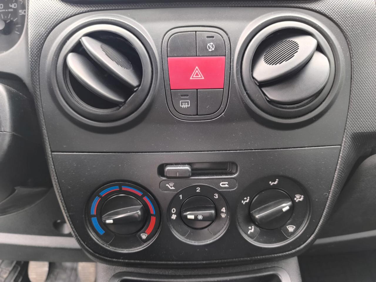 Fiat Qubo 1.3 MJT 75 CV Trekking