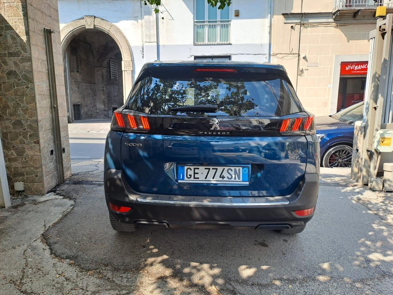 Peugeot 5008 1.5 HDi Allure 7 posti